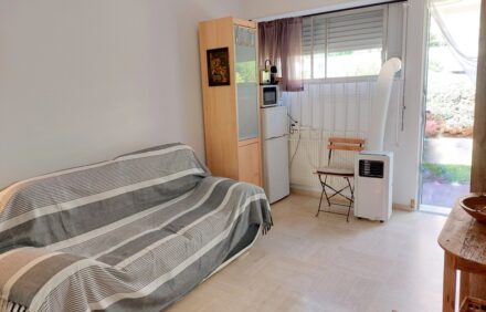 Cannes – Studette Pointe Croisette 2 couchages proche des plages